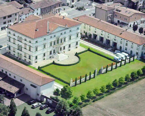 Villa-vecelli-Cavriani-1